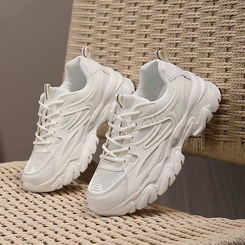 Tênis de Basquete Feminino de  - Luxury Lifestyle Gifts avaliação e preço